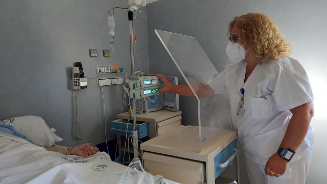 Satse denuncia la falta de apoyo a las enfermeras y fisioterapeutas que sufren covid persistente