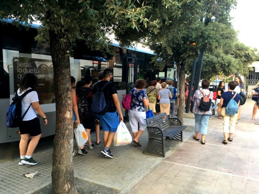 Almassora y Burriana licitan el autobús a la UJI por más de 191.000 euros