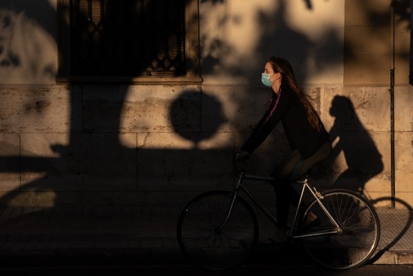 Los aparcamientos de València apuestan por la bicicleta