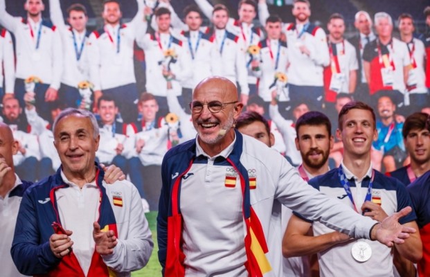 La RFEF rinde homenaje a los medallistas y sus familiares