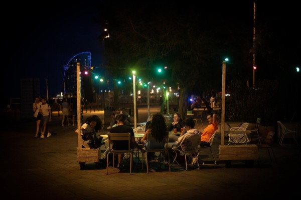 El Ministerio de Sanidad notifica 39.638 casos y la incidencia baja más de 40 puntos