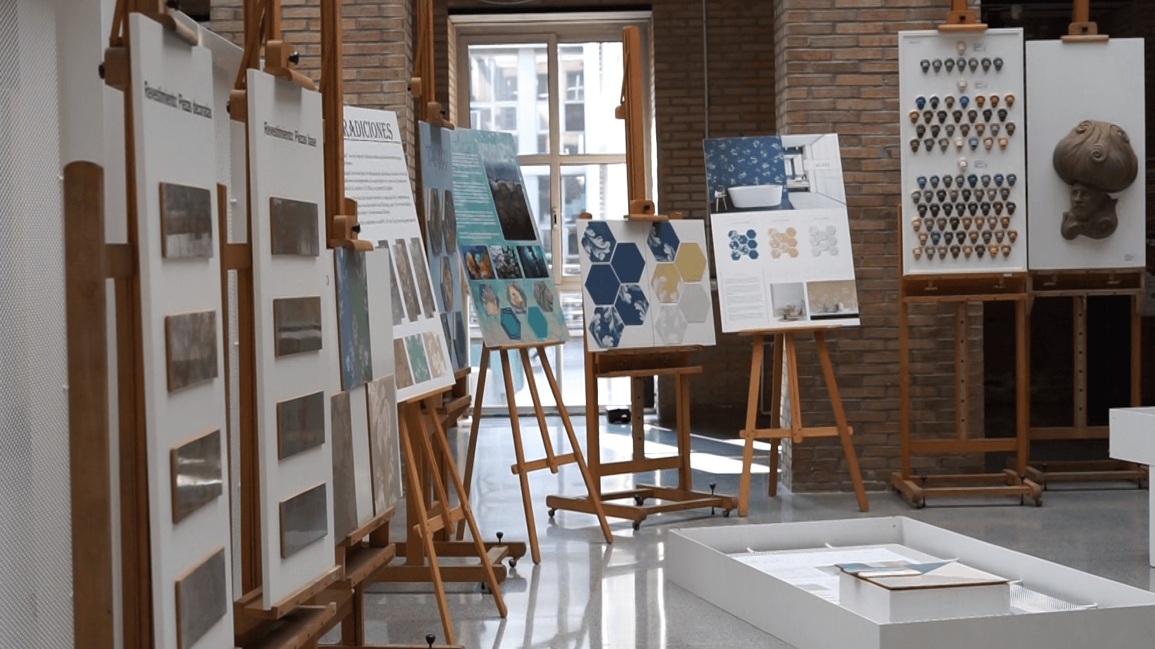 Ape Grupo lanza un concurso de diseño de piezas cerámicas para premiar el talento joven 