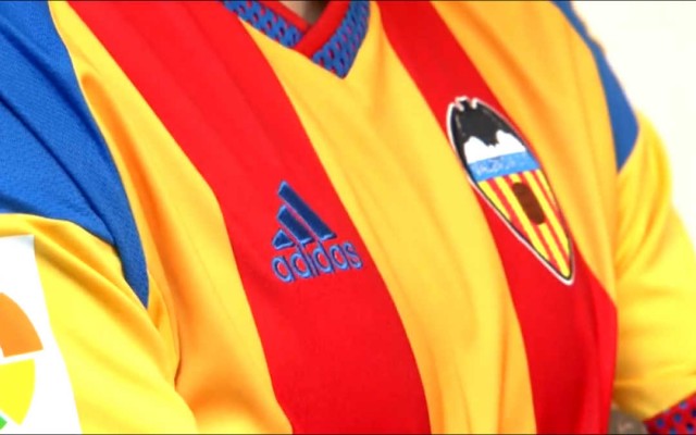 El Valencia CF recuperará la senyera para la próxima temporada