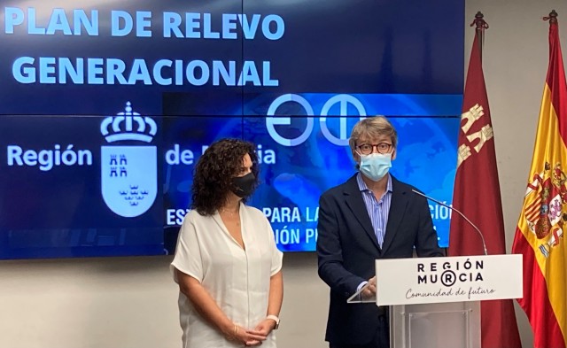 La Comunidad prepara el relevo de 1.234 funcionarios
