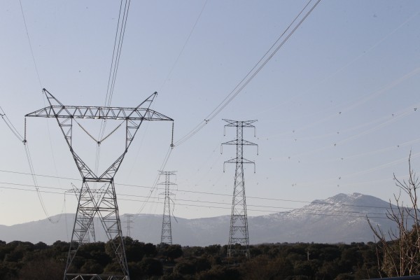 Facua exige al Gobierno medidas para frenar la especulación de las tarifas eléctricas