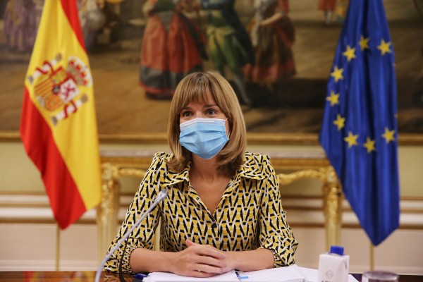 Pilar Alegría apuesta por la presencialidad total y descarta obligar a los docentes a vacunarse