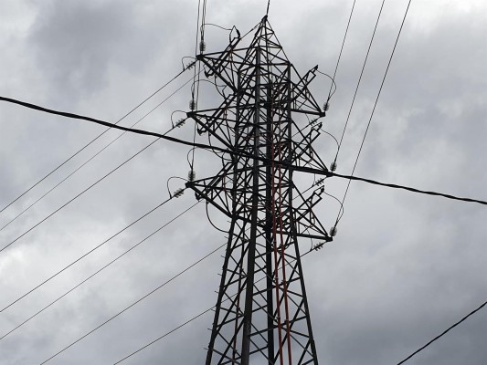 El precio de la luz alcanza este lunes un nuevo máximo: 106,74 euros  el megavatio hora
