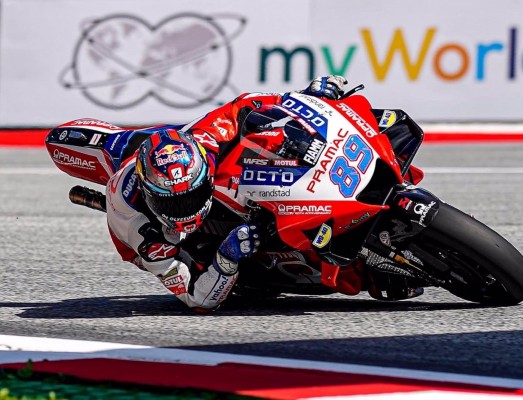 Martín gana desde la 'pole position'