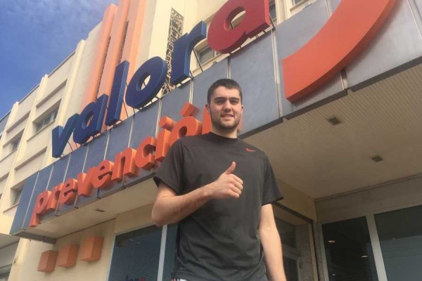 Tobey supera el reconocimiento médico y completa su fichaje por el Valencia Basket