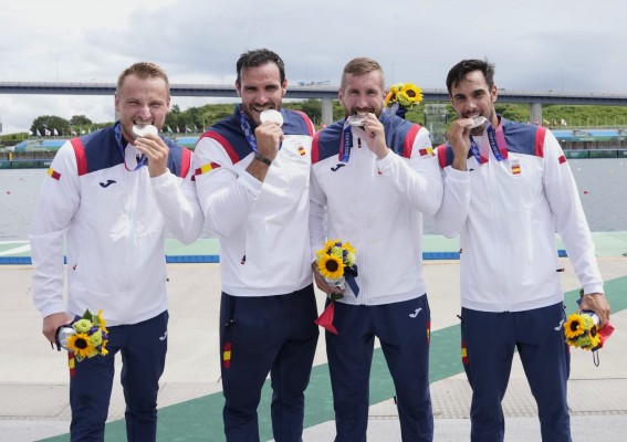 El K4 500 logra la plata y Craviotto iguala a David Cal como español con más medallas olímpicas
