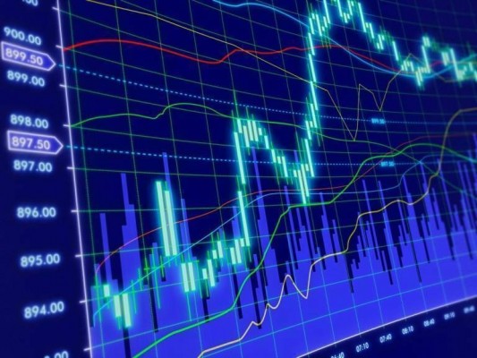 Pleno al cinco de un Ibex 35 que avanza un 2,4% durante la semana