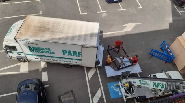 El Ayuntamiento de Orihuela se muda de su palacio a cuatro edificios mientras ejecutan las obras de rehabilitación