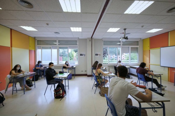 Adjudicadas las 3.500 plazas de docentes interinos para el próximo curso en la Región de Murcia