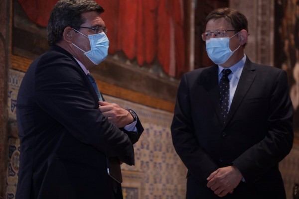 El impuesto a Madrid propuesto por Puig atrae al Gobierno, irrita a Ayuso y abre un nuevo debate