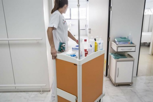 El Gobierno valenciano amplía el acuerdo que regula la productividad de centros hospitalarios