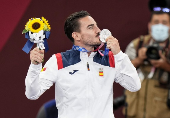 Damián Quintero se queda con la plata en katas ante el nipón Kiyuna