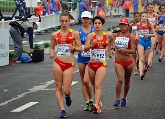 María Pérez, tercera 