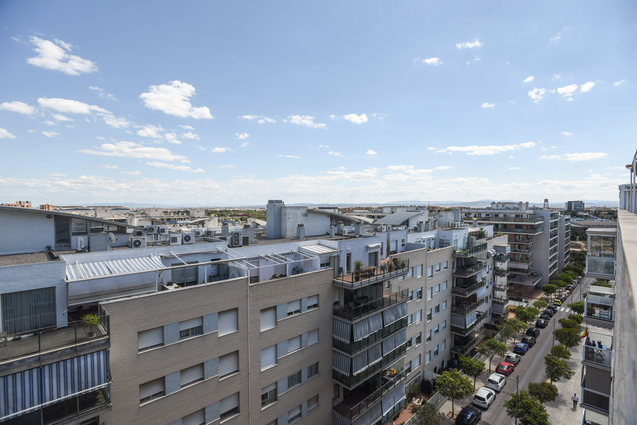 La compraventa de viviendas sube un 86,1 % en junio en la Comunitat Valenciana