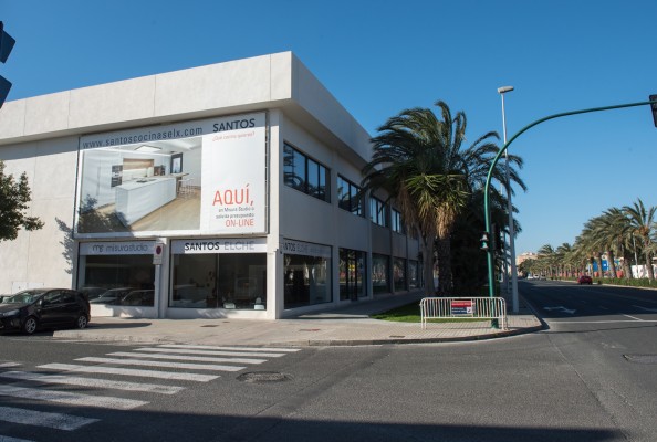 Elche no pierde el tiempo con los carriles bici: 'encarga' los de Parque Empresarial y Polígono de Altabix