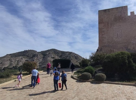 Turistas de toda España y de 21 países diferentes visitan Petrer durante junio y julio

