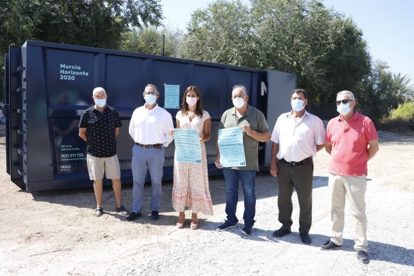 El correcto depósito de residuos domésticos se pone a prueba en siete pedanías de Murcia