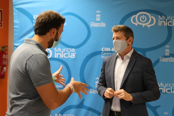 Los emprendedores murcianos del CIM apuestan por el 'coaching' y 'mentoring', la tecnología 3D y la comunicación 