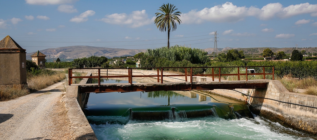 Canal principal de la Acequia Real del Júcar. Foto: LA ACEQUIA REAL DEL JÚCAR - 