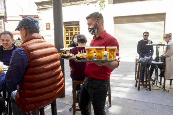 Croem asegura que el mercado laboral de la Región ha comenzado su 