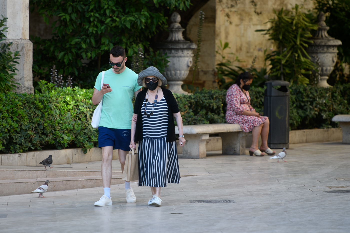 Alicante, Elche y Benidorm, los que más contagios suman durante este fin de semana en la provincia