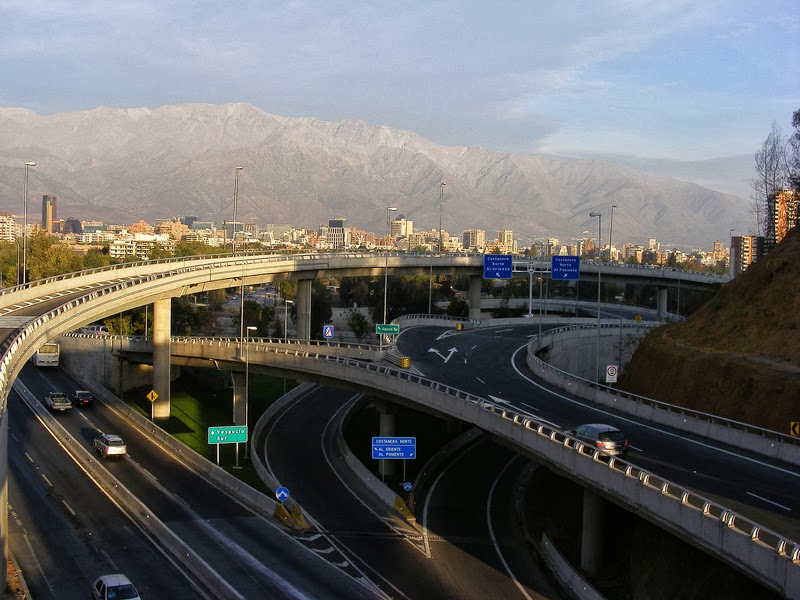 Sacyr vende el 49% de la sociedad Ruta del Algarrobo en Chile por 161 millones

