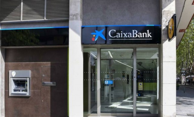 El ERE voluntario de CaixaBank recibe 266 solicitudes en la Región: 81 menos de las planteadas