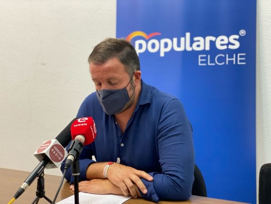 El PP de Elche 'suspende' la gestión del bipartito este curso y denuncia su 