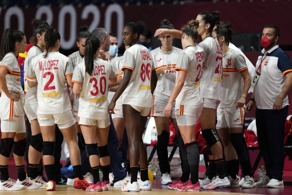 Las Guerreras caen ante Rusia y se despiden de Tokio