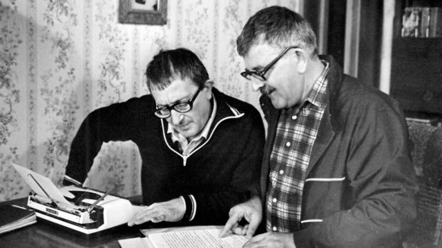 'El lunes empieza el sábado', reencantar el mundo bien con los hermanos Strugatski