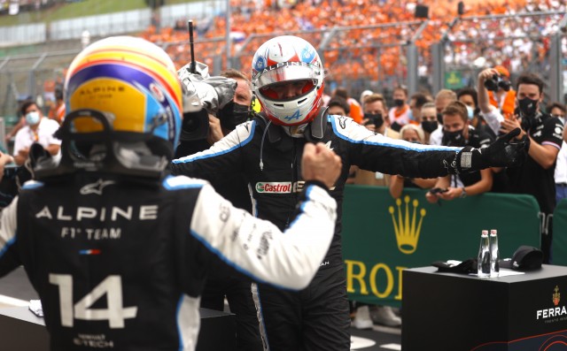 Ocon se estrena y Hamilton se marcha líder de vacaciones

