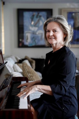 Pilar Mateo: 