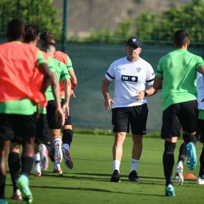 Luismi, único jugador de la primera plantilla que no ha disputado un minuto en pretemporada
