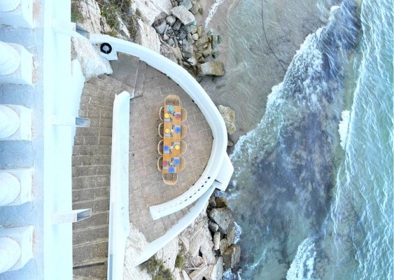 D.vora Beach: la terraza para la cena más privada de Benidorm al borde del Mediterráneo
