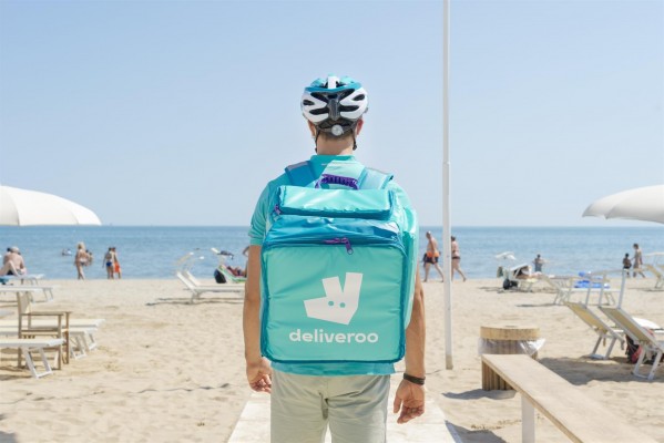 Deliveroo planea el cese de sus operaciones en España