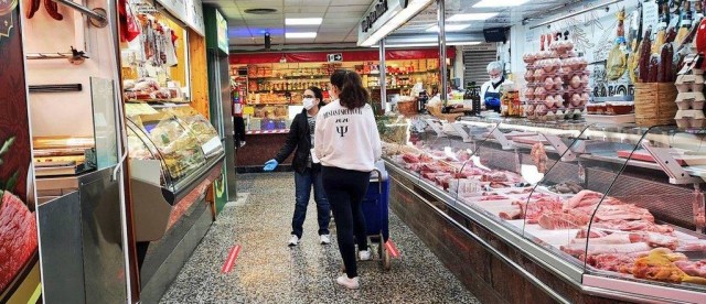 Remontan un 0,7% las ventas del comercio minorista regional, 5 décimas más que la media española