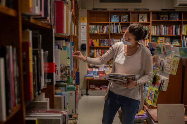 Las librerías de la Región presumen de tener un catálogo online 