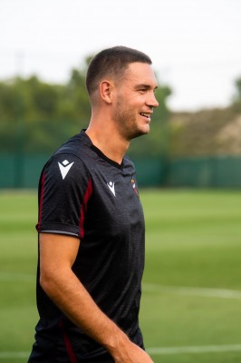 Hernani, Sergio León y Vukcevic, fuera del amistoso ante el Villarreal
