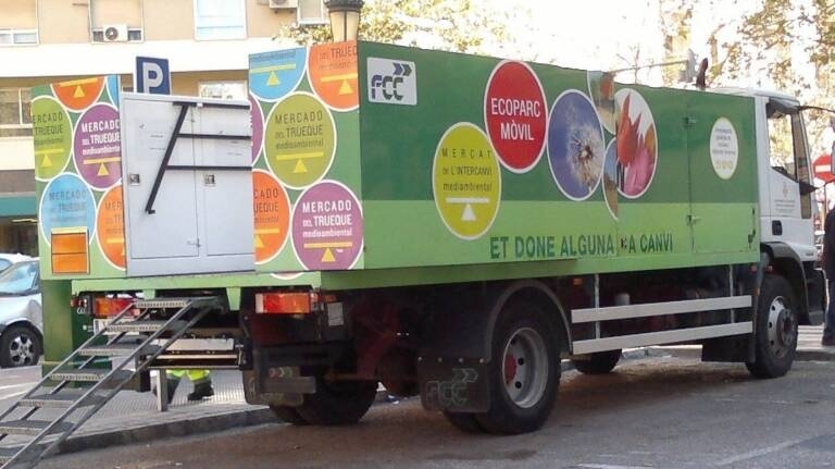 Los ecoparques fijos acumulan 41.076 toneladas el primer semestre, un 42,7% mas que en 2020