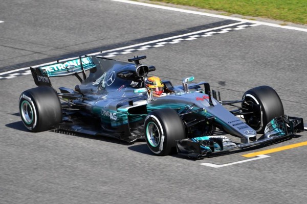 Hamilton y Mercedes contra la 'nueva' Fórmula Uno