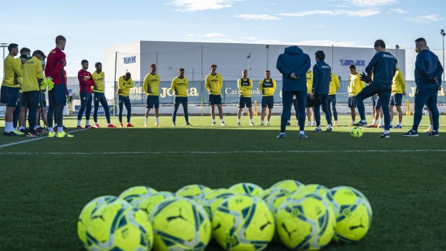 El Villarreal recupera ante el Levante sus partidos de pretemporada tras el parón por Covid