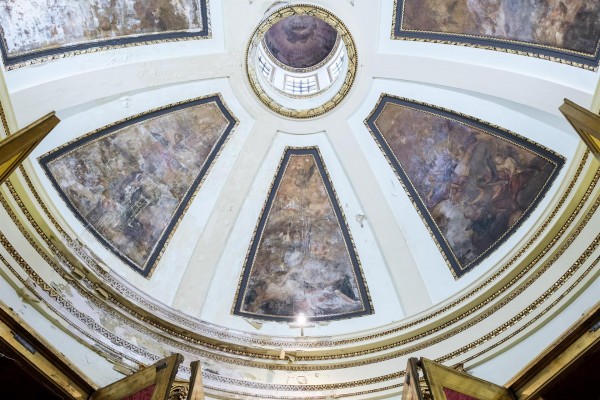 Luz verde a las obras para la restauración de las pinturas de la capilla del relicario de la Seo
