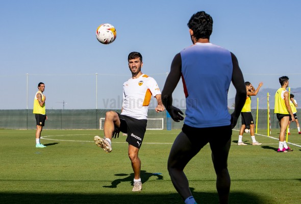La plantilla del Valencia será vacunada contra la covid a finales de semana