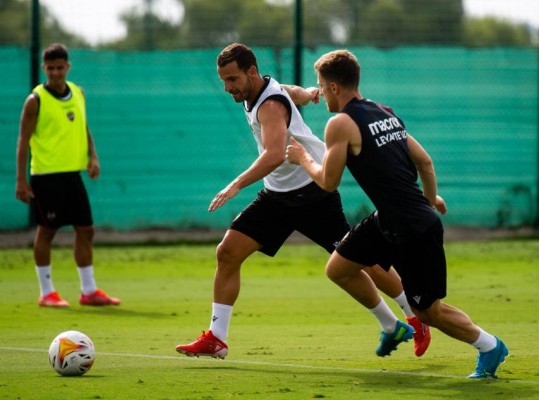 Primera gran cita del verano para el Levante en casa del Villarreal