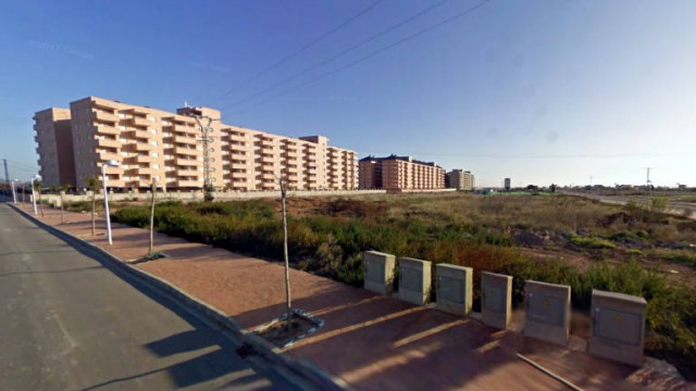 Cabanes rebajará el coste de jardines y alumbrado en Torre la Sal para abaratar la urbanización a 59,3 millones