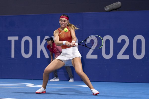 Paula Badosa abandona por un golpe de calor